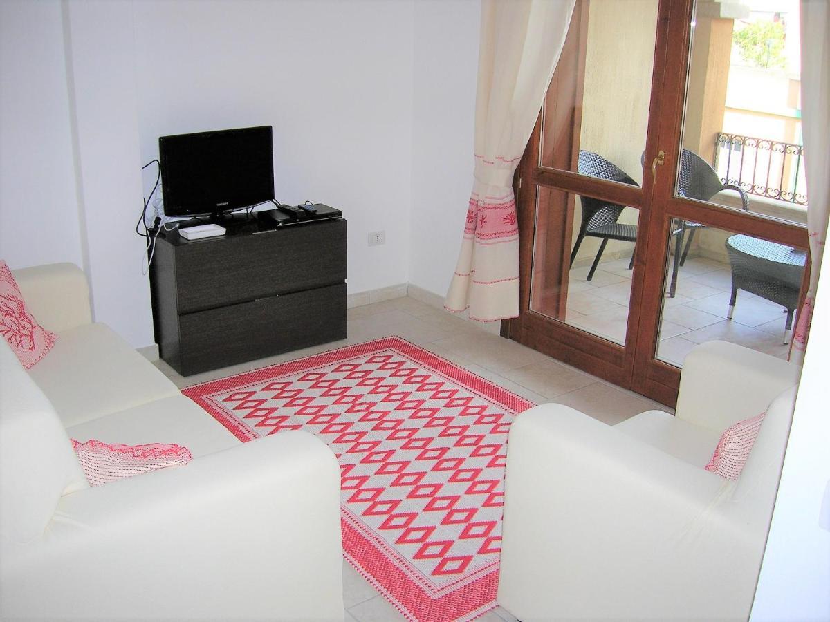 Appartamento Nel Cuore Di Villasimius 1 Piano Bagian luar foto