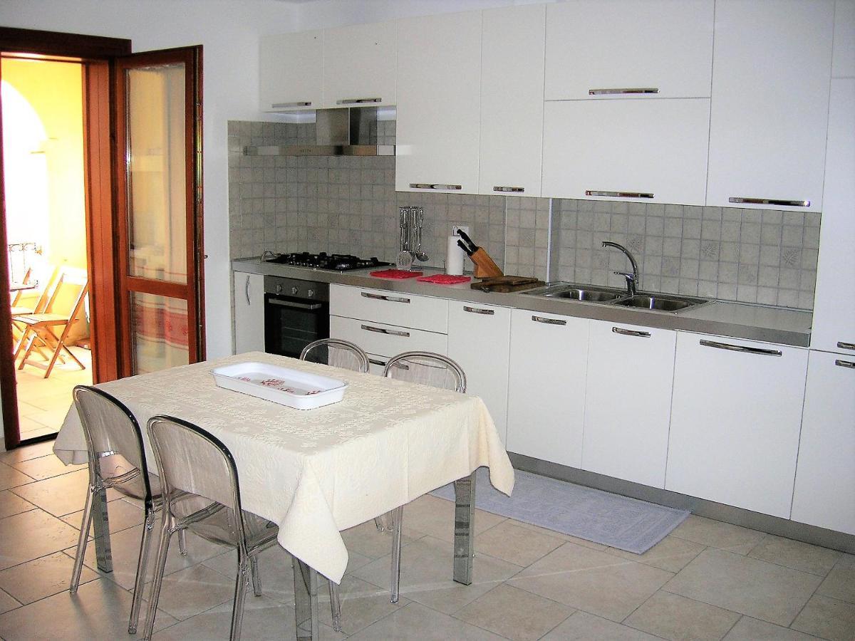 Appartamento Nel Cuore Di Villasimius 1 Piano Bagian luar foto